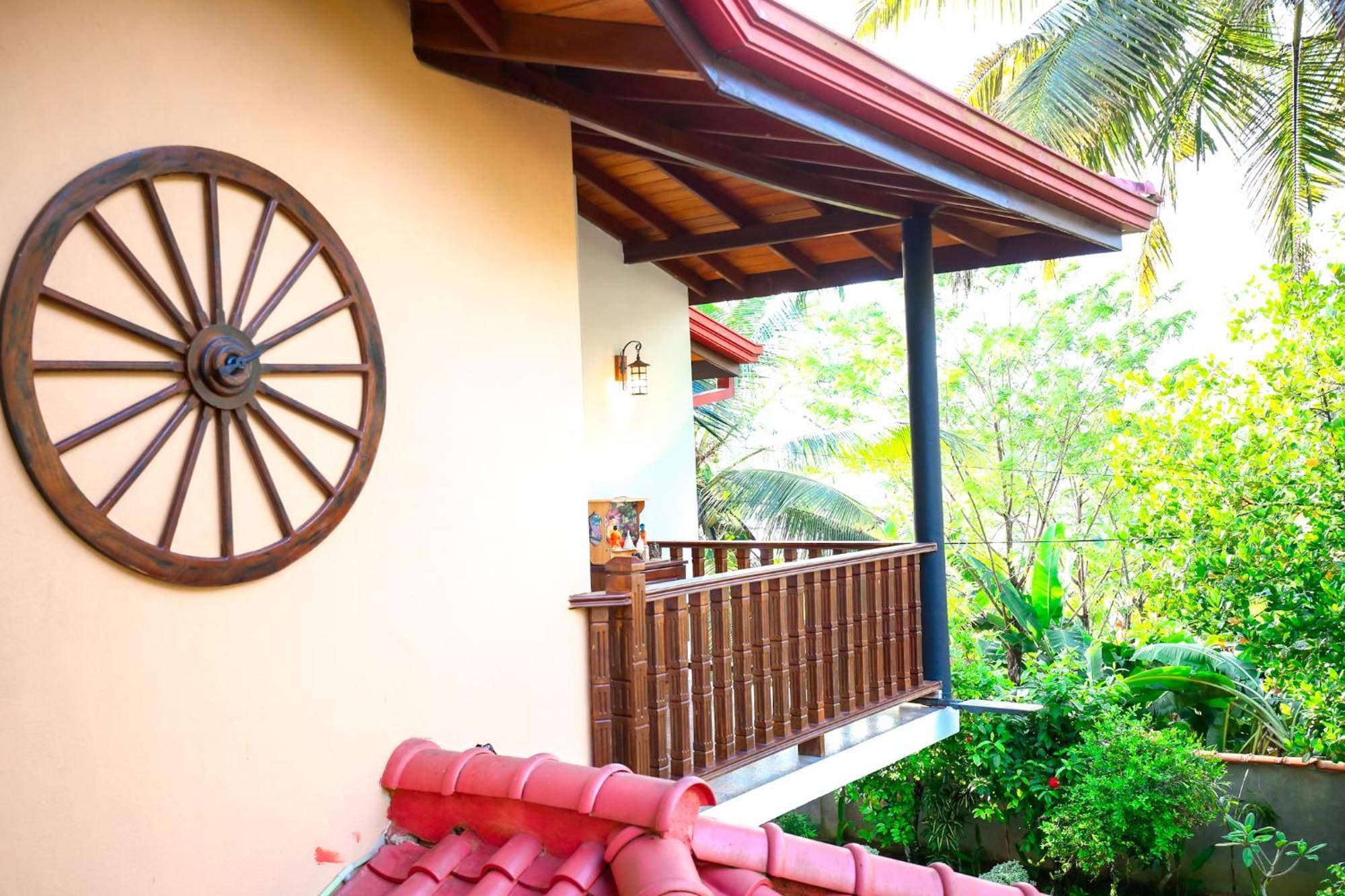 Bed and Breakfast Bali Golden à Galle Extérieur photo